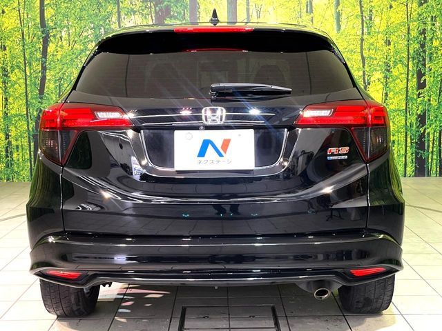 HONDA VEZEL HYBRID 2016