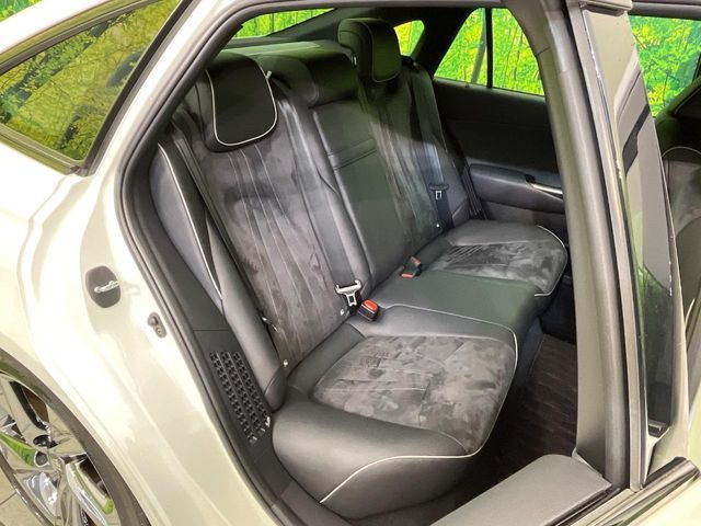 TOYOTA CROWN sedan hybrid 2018