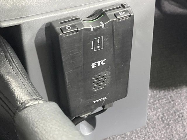 TOYOTA LANDCRUISER PICKUP 2015