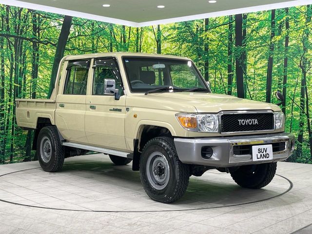 TOYOTA LANDCRUISER PICKUP 2015