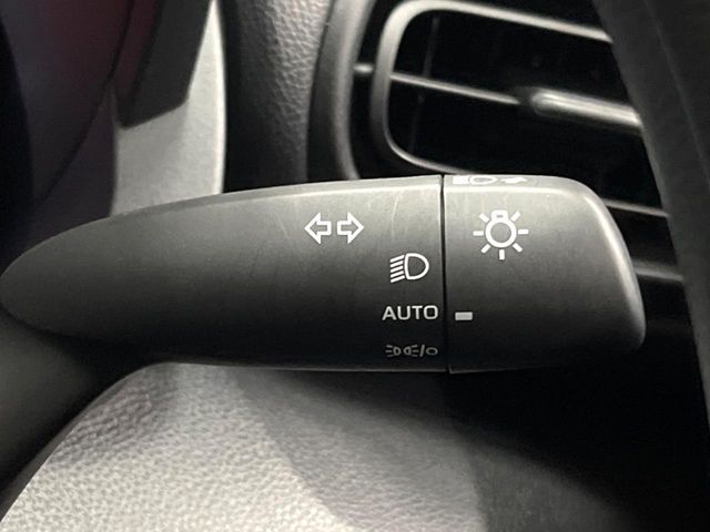 TOYOTA YARIS CROSS 2025