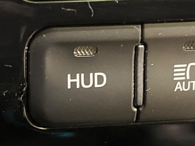 TOYOTA PRIUS 4WD 2017