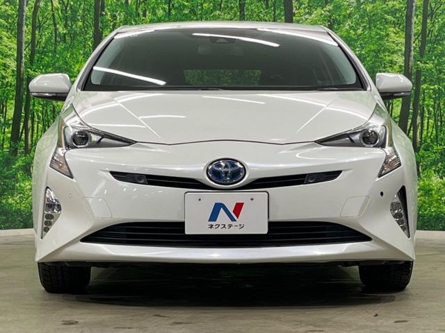 TOYOTA PRIUS 4WD 2017