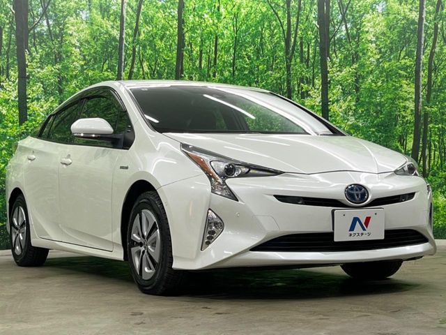 TOYOTA PRIUS 4WD 2017
