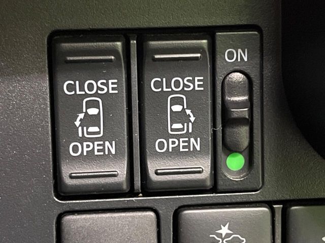 TOYOTA TANK 4WD 2018