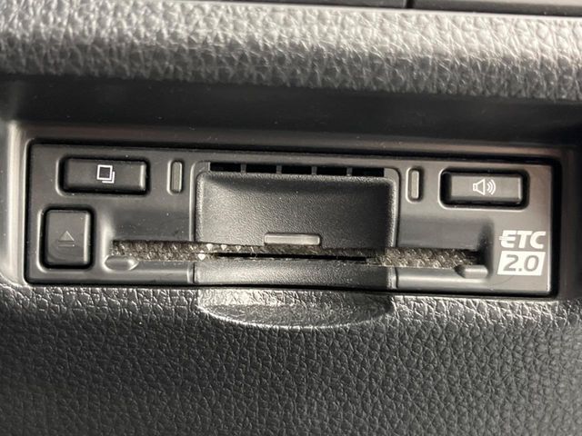 TOYOTA RAV4 4WD 2023