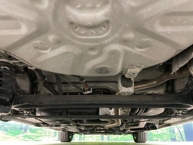 TOYOTA PRIUS Alpha 2013