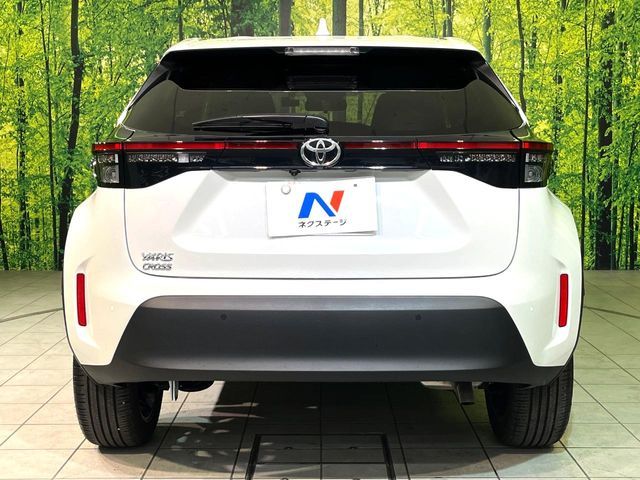 TOYOTA YARIS CROSS 2025