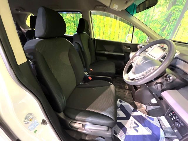 HONDA FREED HYBRID 2014