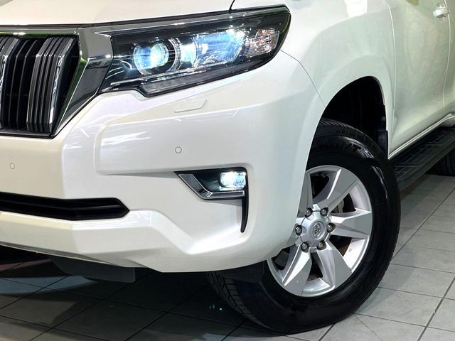 TOYOTA LANDCRUISER PRADO 2018