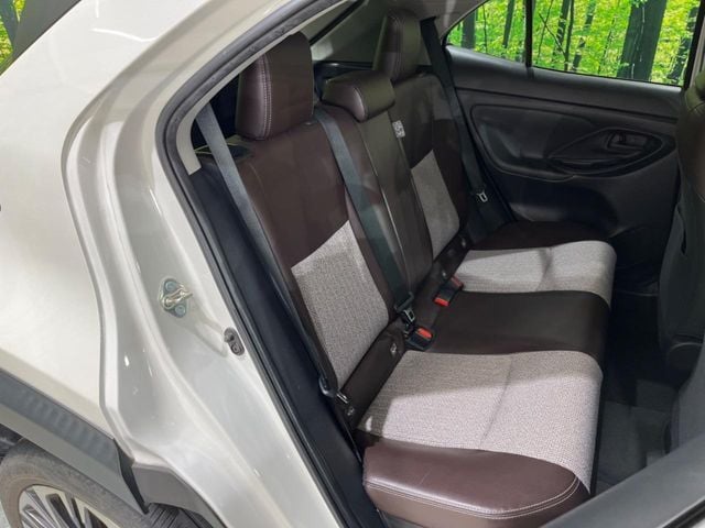 TOYOTA YARIS CROSS HYBRID 2021