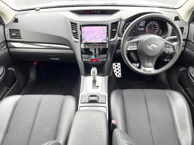 SUBARU LEGACY B4 2013