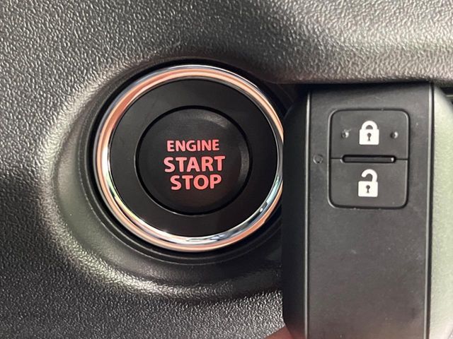 SUZUKI JIMNY NOMADE 2025