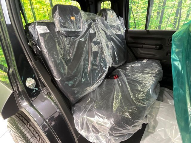 SUZUKI JIMNY NOMADE 2025