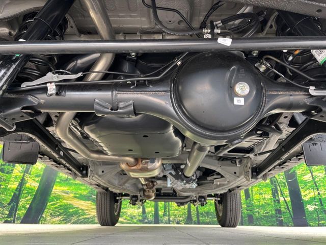 SUZUKI JIMNY NOMADE 2025