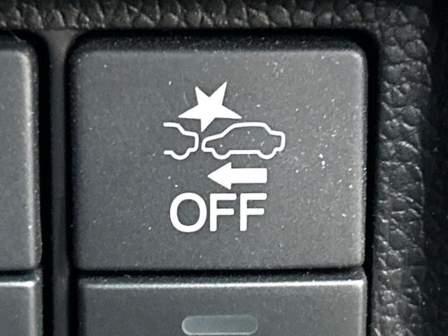 HONDA FIT HYBRID 4WD 2017