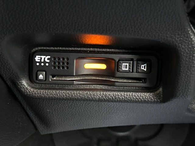 HONDA FIT HYBRID 4WD 2017