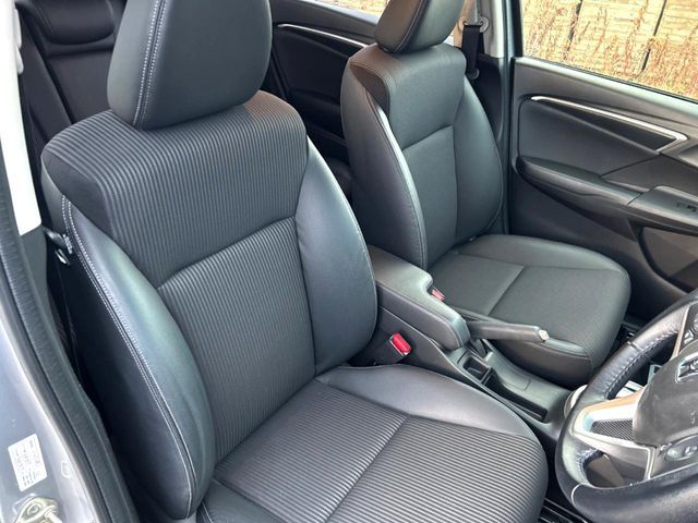 HONDA FIT HYBRID 4WD 2017