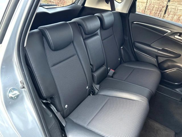 HONDA FIT HYBRID 4WD 2017