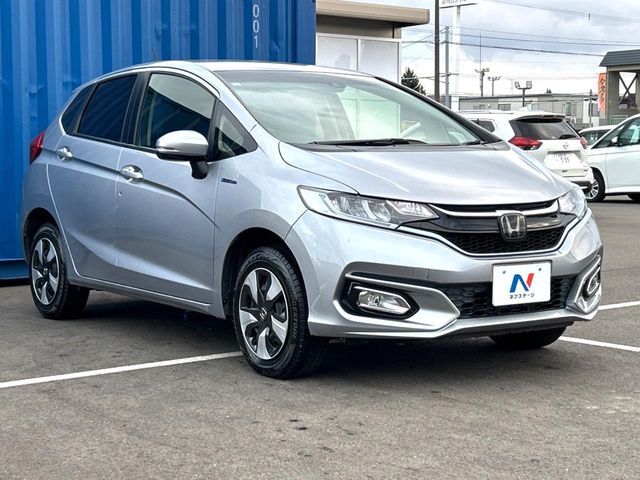 HONDA FIT HYBRID 4WD 2017