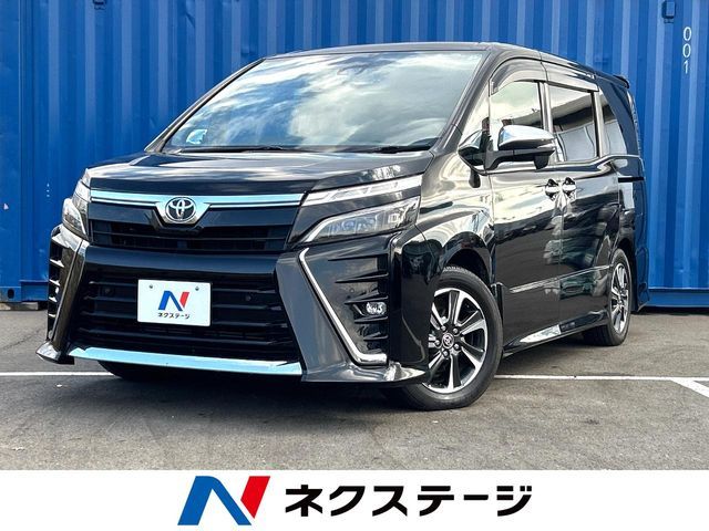 TOYOTA VOXY 4WD 2021