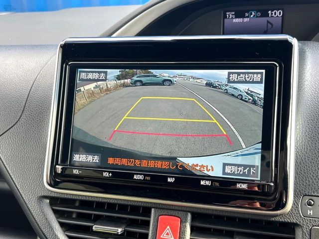 TOYOTA VOXY 4WD 2021