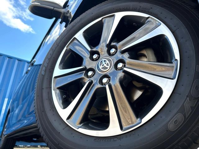 TOYOTA VOXY 4WD 2021