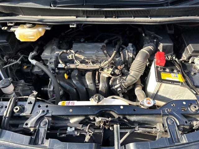 TOYOTA VOXY 4WD 2021