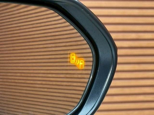 TOYOTA YARIS CROSS HYBRID 2025