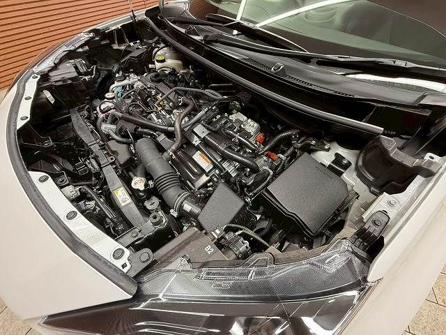 TOYOTA YARIS CROSS HYBRID 2025