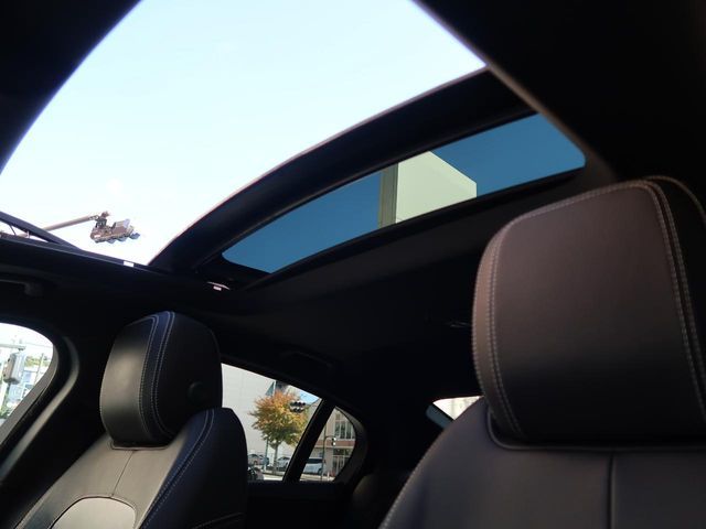 JAGUAR JAGUAR XEseries 2016