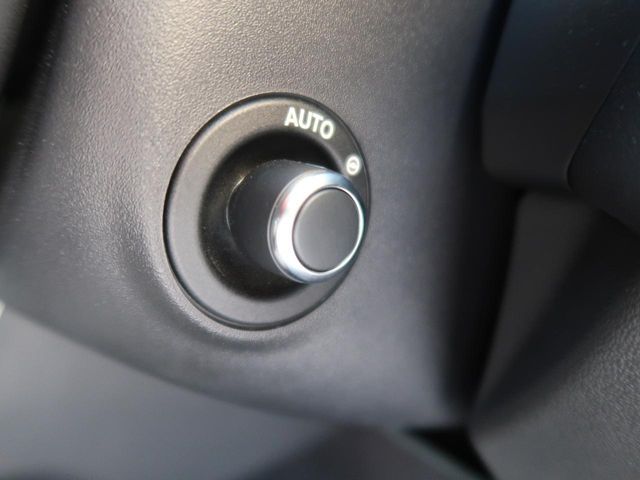 JAGUAR JAGUAR XEseries 2016