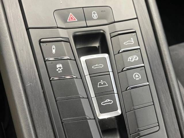 PORSCHE PORSCHE 911 open 2018