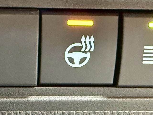 TOYOTA YARIS CROSS HYBRID 2025