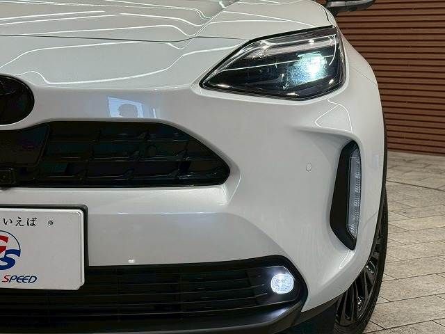 TOYOTA YARIS CROSS HYBRID 2025