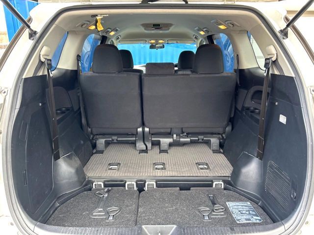 TOYOTA ESTIMA  4WD 2012