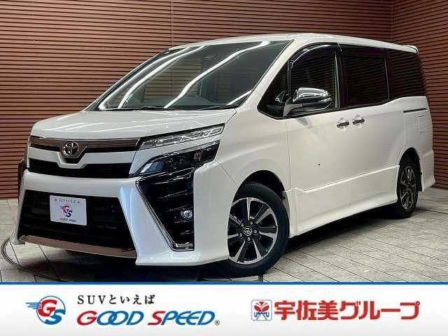 TOYOTA VOXY 2021