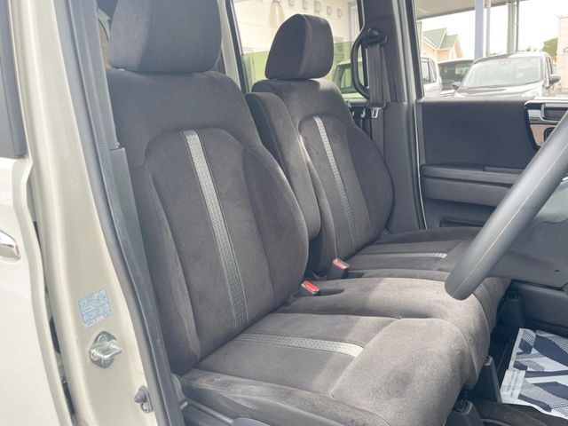 HONDA N BOX CUSTOM 2021