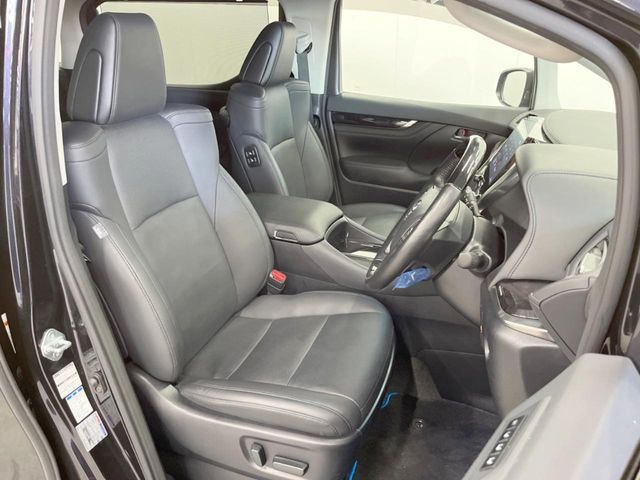 TOYOTA ALPHARD 4WD 2020