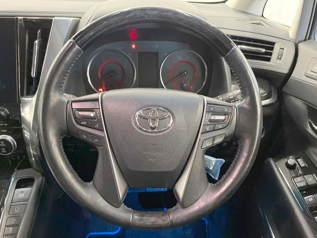 TOYOTA ALPHARD 4WD 2020