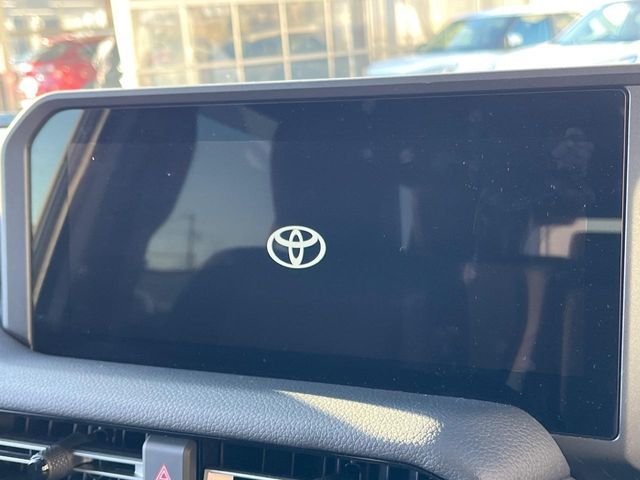 TOYOTA LANDCRUISER 250 2024