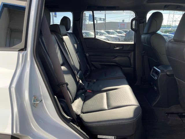 TOYOTA LANDCRUISER 250 2024