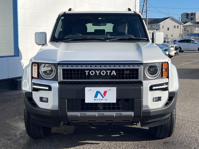 TOYOTA LANDCRUISER 250 2024