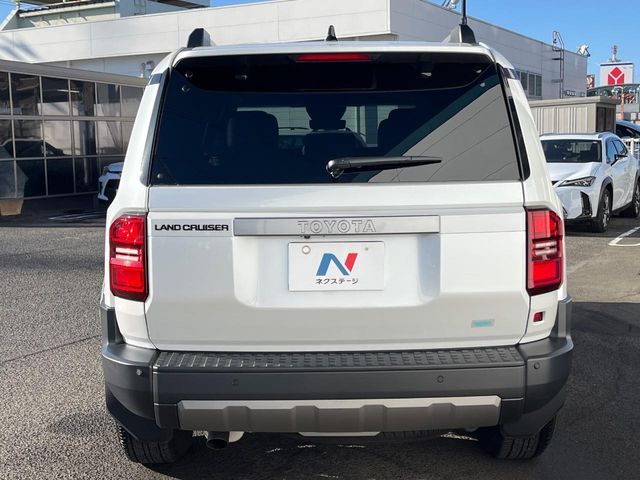 TOYOTA LANDCRUISER 250 2024