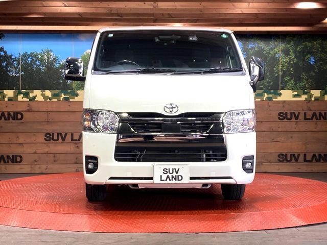 TOYOTA HIACE van 2WD 2023