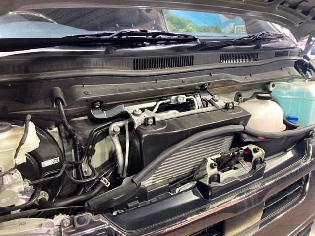 TOYOTA HIACE van 2WD 2023