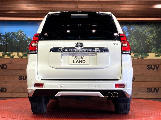 TOYOTA LANDCRUISER PRADO 2021