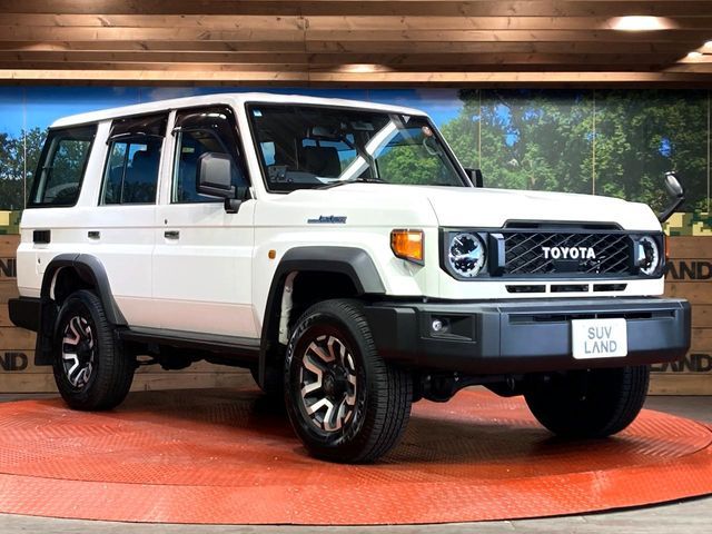 TOYOTA LANDCRUISER 70 2024