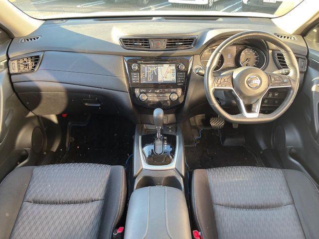 NISSAN X-TRAIL HYBRID 4WD 2018