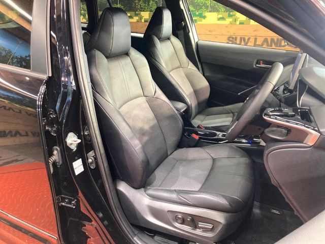 TOYOTA COROLLA CROSS HYBRID 2024